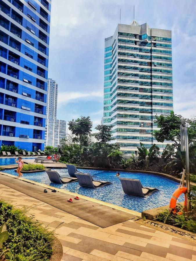 Stylish&Comfort Unit With Balcony In Air Makati Makati City Екстер'єр фото