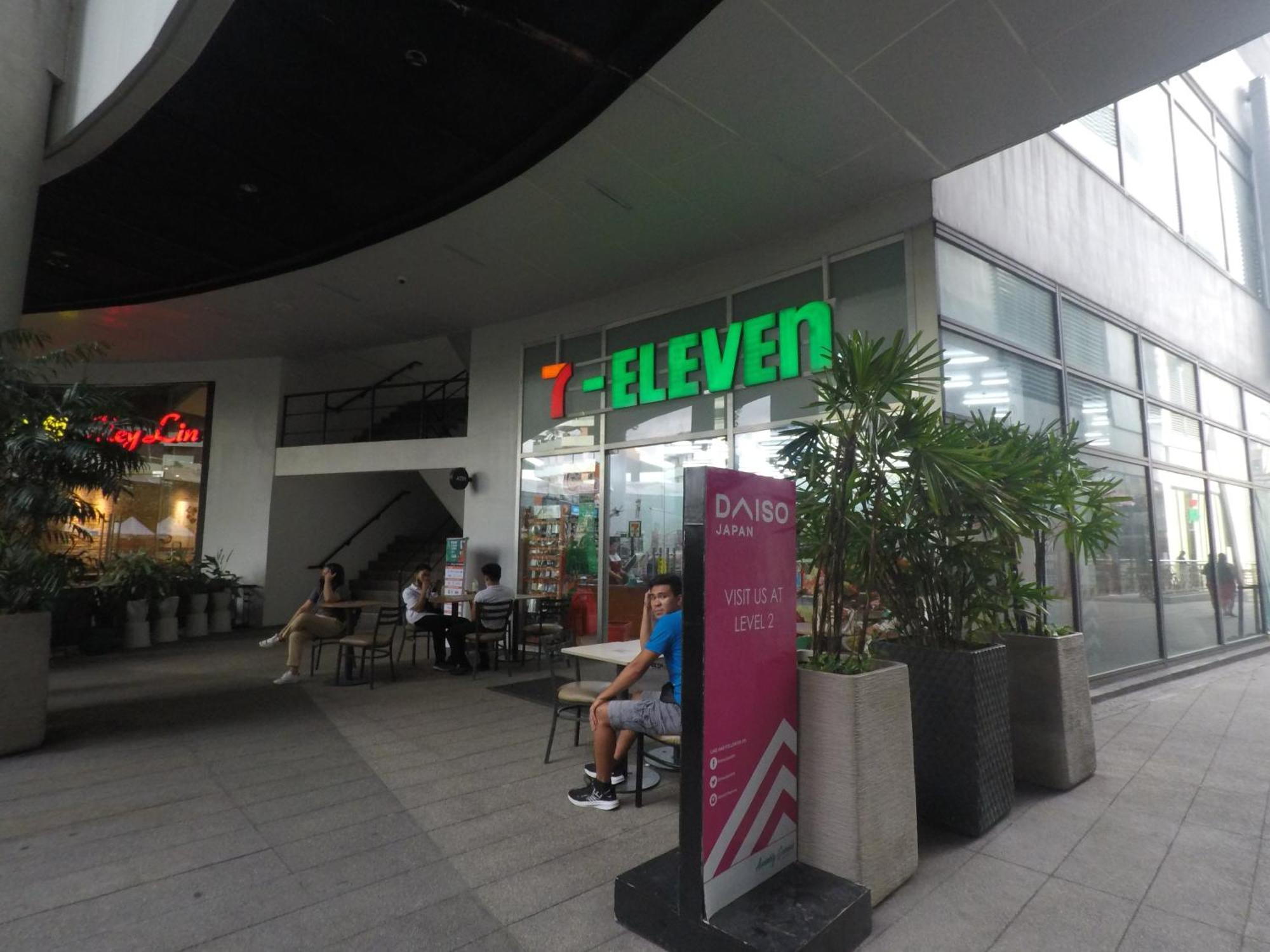 Stylish&Comfort Unit With Balcony In Air Makati Makati City Екстер'єр фото