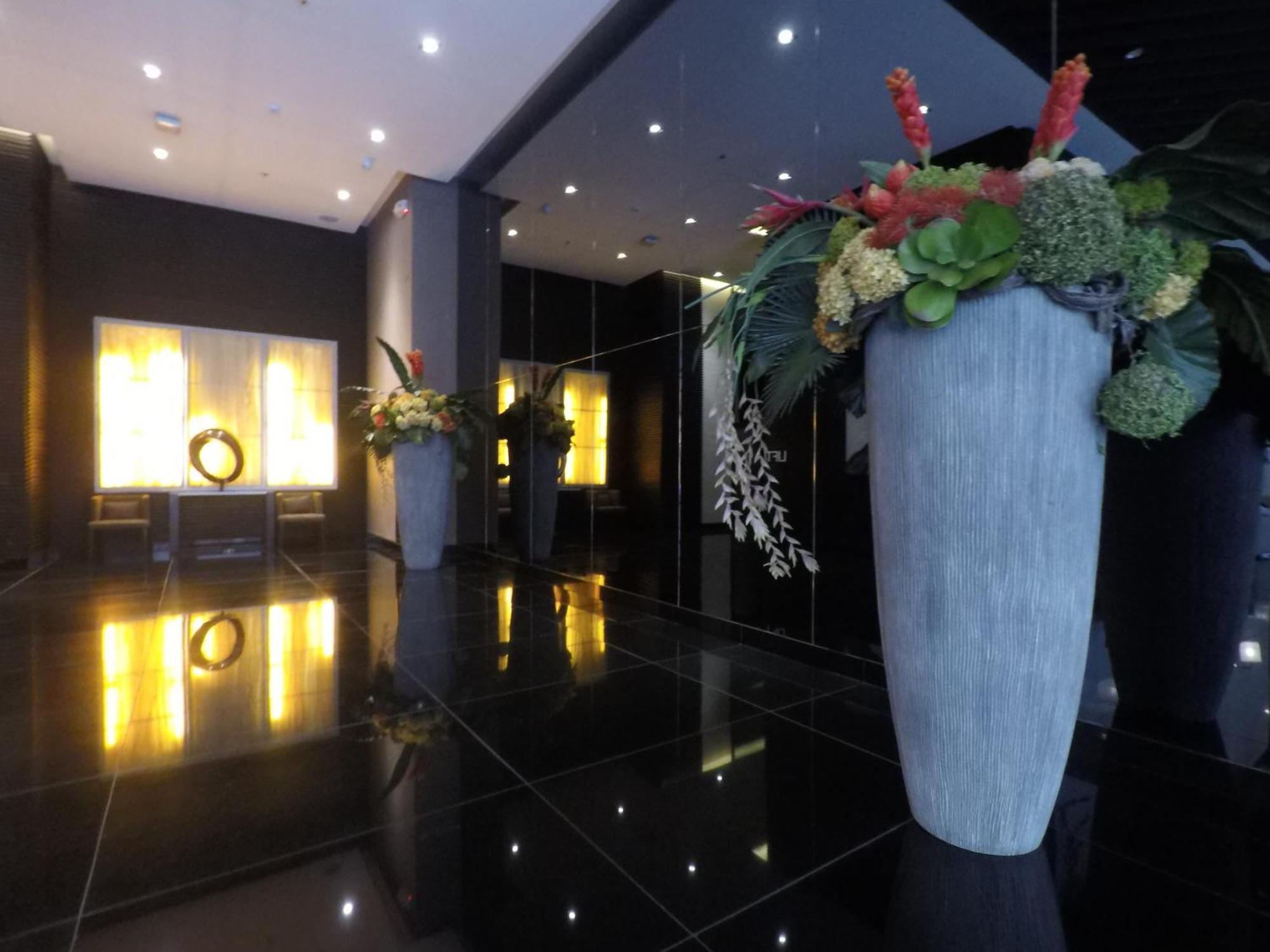 Stylish&Comfort Unit With Balcony In Air Makati Makati City Екстер'єр фото